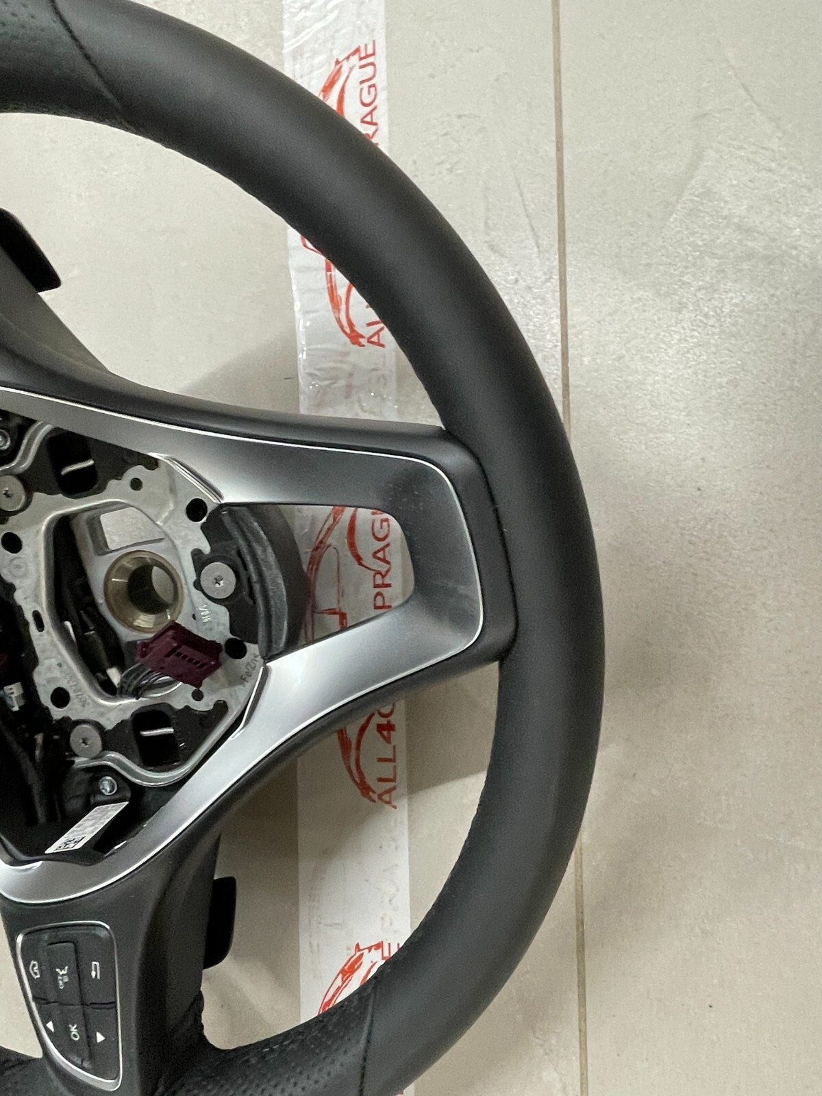 MERCEDES W 205 C 253 GLC SPORT LEDER LENKRAD MIT PADELS A0024606903 FAST NEU ... - Obrázek 18