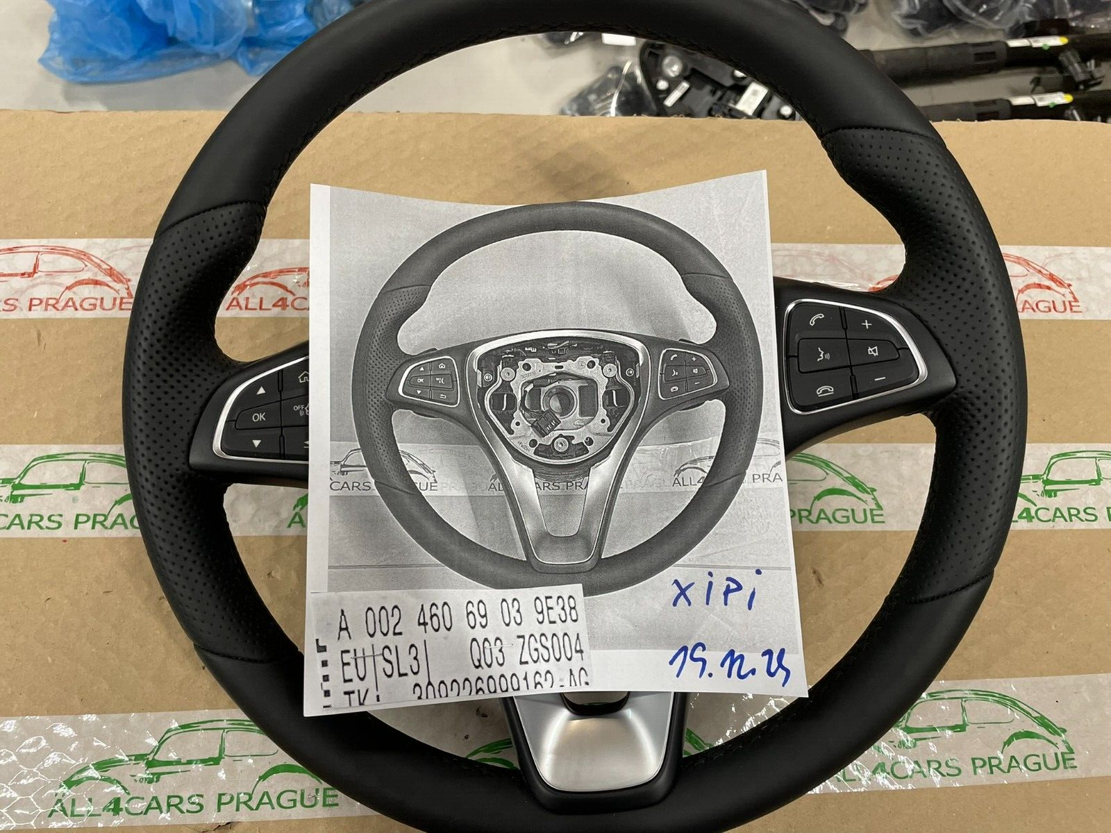 MERCEDES W 205 C 253 GLC SPORT LEDER LENKRAD MIT PADELS A0024606903 FAST NEU ... - Obrázek 25