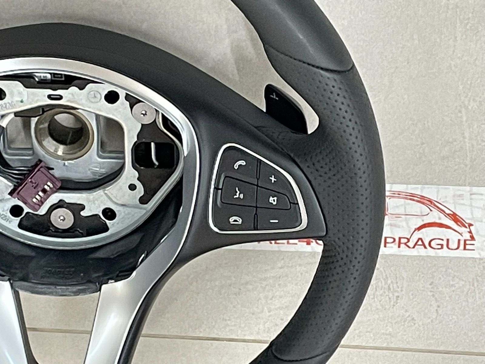MERCEDES W 205 C 253 GLC SPORT LEDER LENKRAD MIT PADELS A0024606903 FAST NEU ... - Obrázek 8