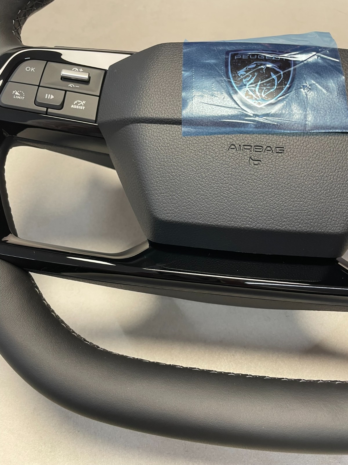 PEUGEOT LENKRAD LEDER KOMPLET 9858130280 + 98531550ZD 01 - 313710399-A ORIG NEU - Obrázek 17