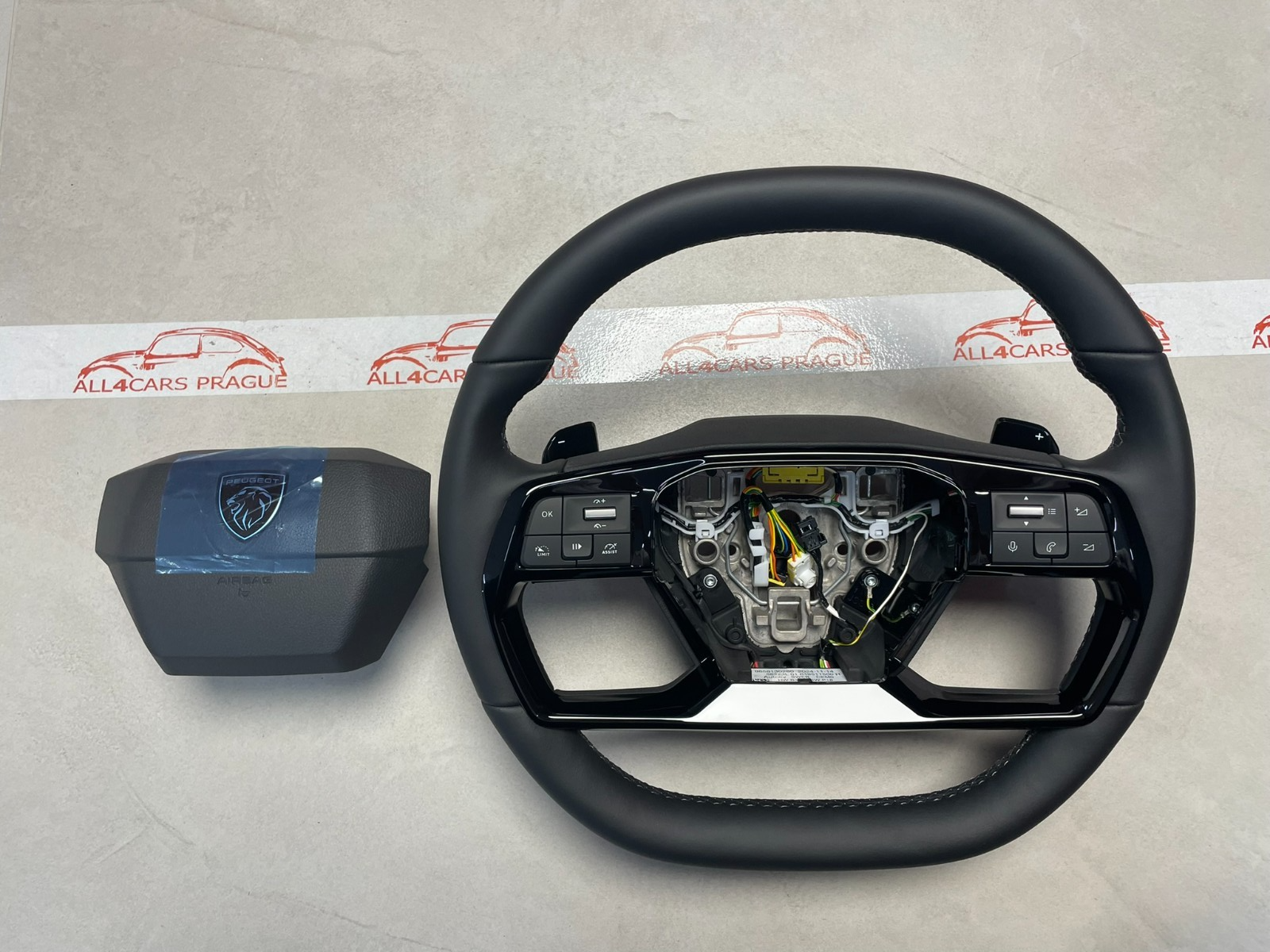 PEUGEOT LENKRAD LEDER KOMPLET 9858130280 + 98531550ZD 01 - 313710399-A ORIG NEU