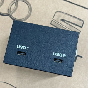 PORSCHE CAYENNE MACAN MULTIMEDIA SCHNITTSTELLE USB-C BUCHSEN 9Y0035736A Fast Neu