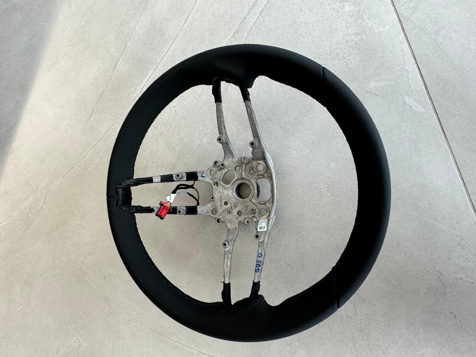 PORSCHE LEERES RAHMEN LENKRAD SPORT LEDER BEHEIZT SCHWARZ NEU - Obrázek 14