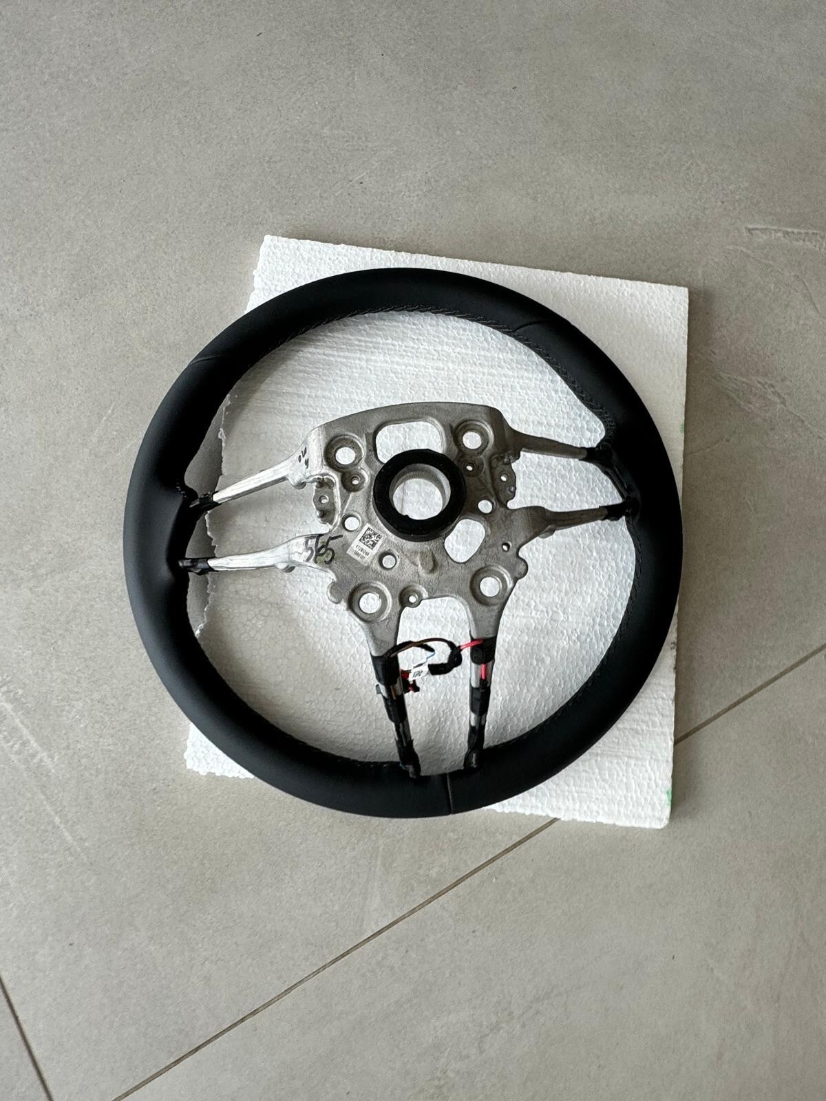 PORSCHE LEERES RAHMEN LENKRAD SPORT LEDER BEHEIZT SCHWARZ NEU - Obrázek 17