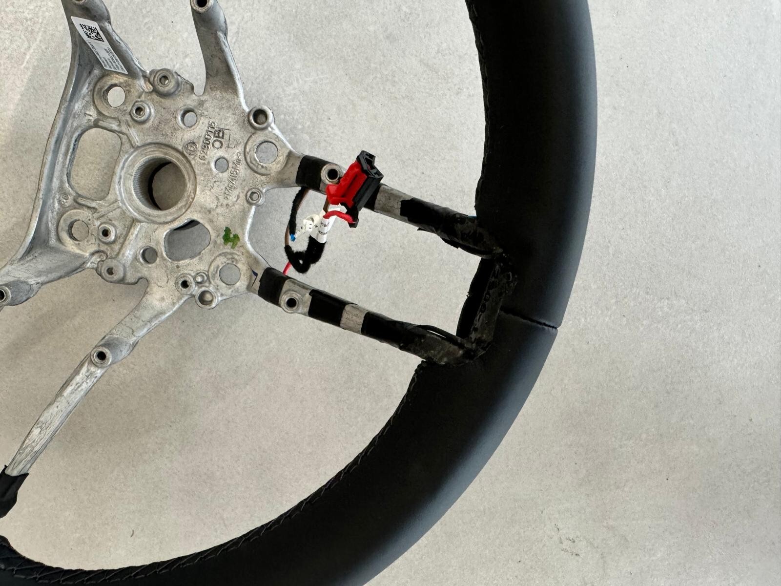 PORSCHE LEERES RAHMEN LENKRAD SPORT LEDER BEHEIZT SCHWARZ NEU - Obrázek 5