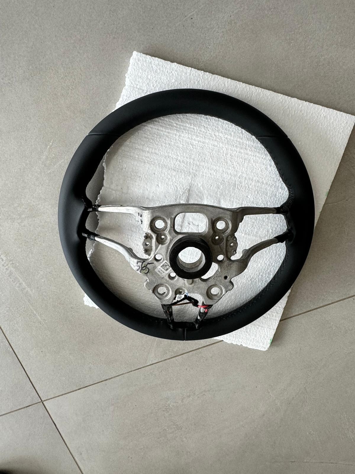 PORSCHE LEERES RAHMEN LENKRAD SPORT LEDER BEHEIZT SCHWARZ NEU - Obrázek 6