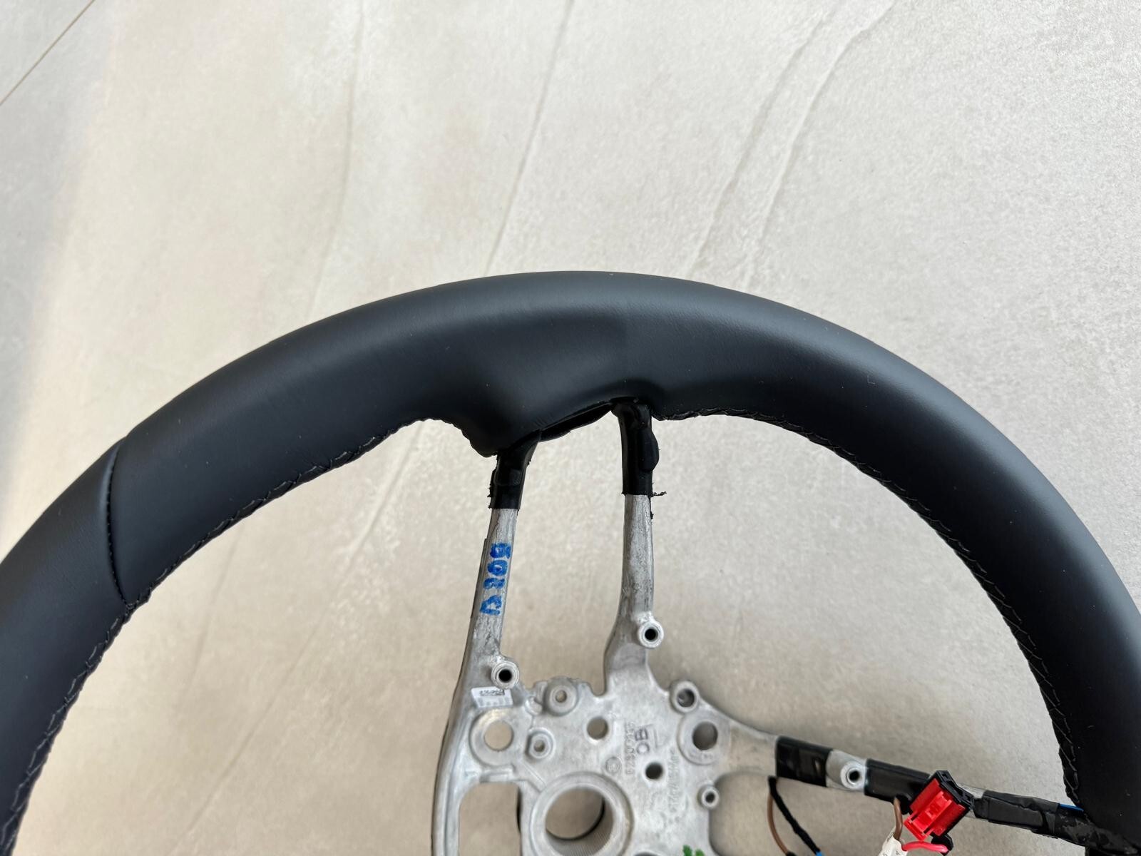 PORSCHE LEERES RAHMEN LENKRAD SPORT LEDER BEHEIZT SCHWARZ NEU - Obrázek 8