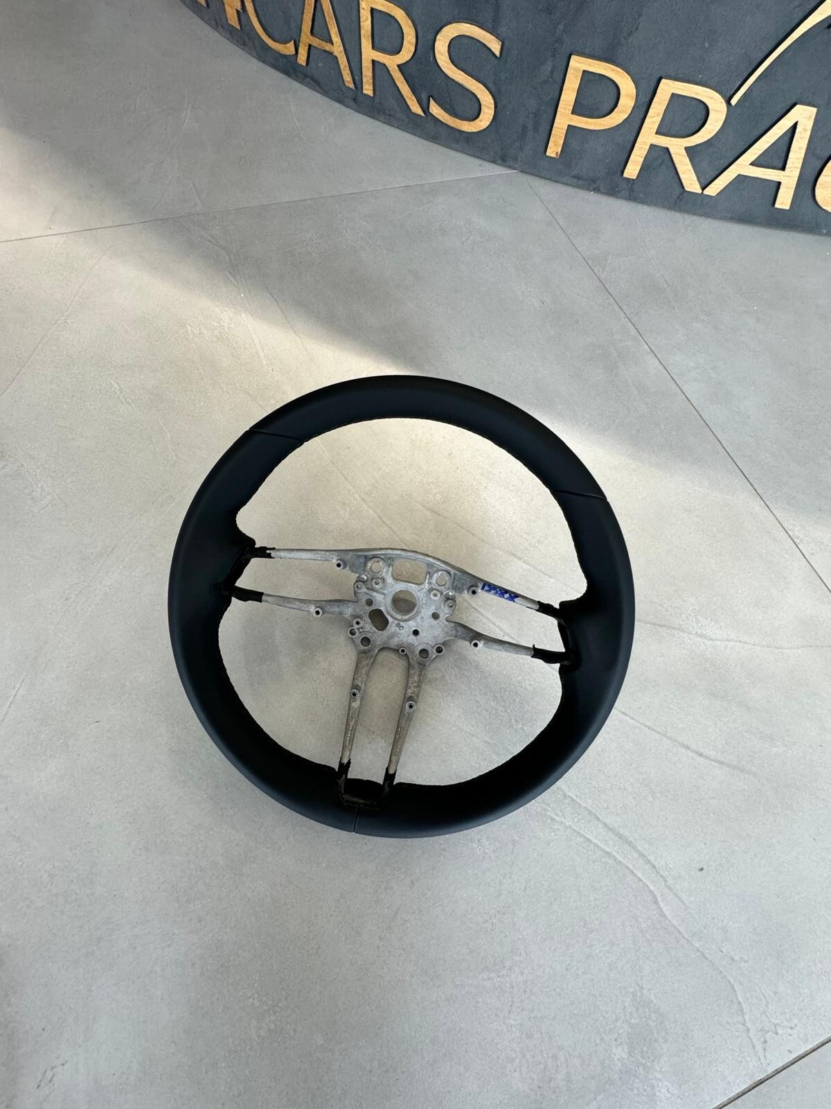 PORSCHE LEERES RAHMEN LENKRAD SPORT SCHWARZ LEDER NEU - Obrázek 3