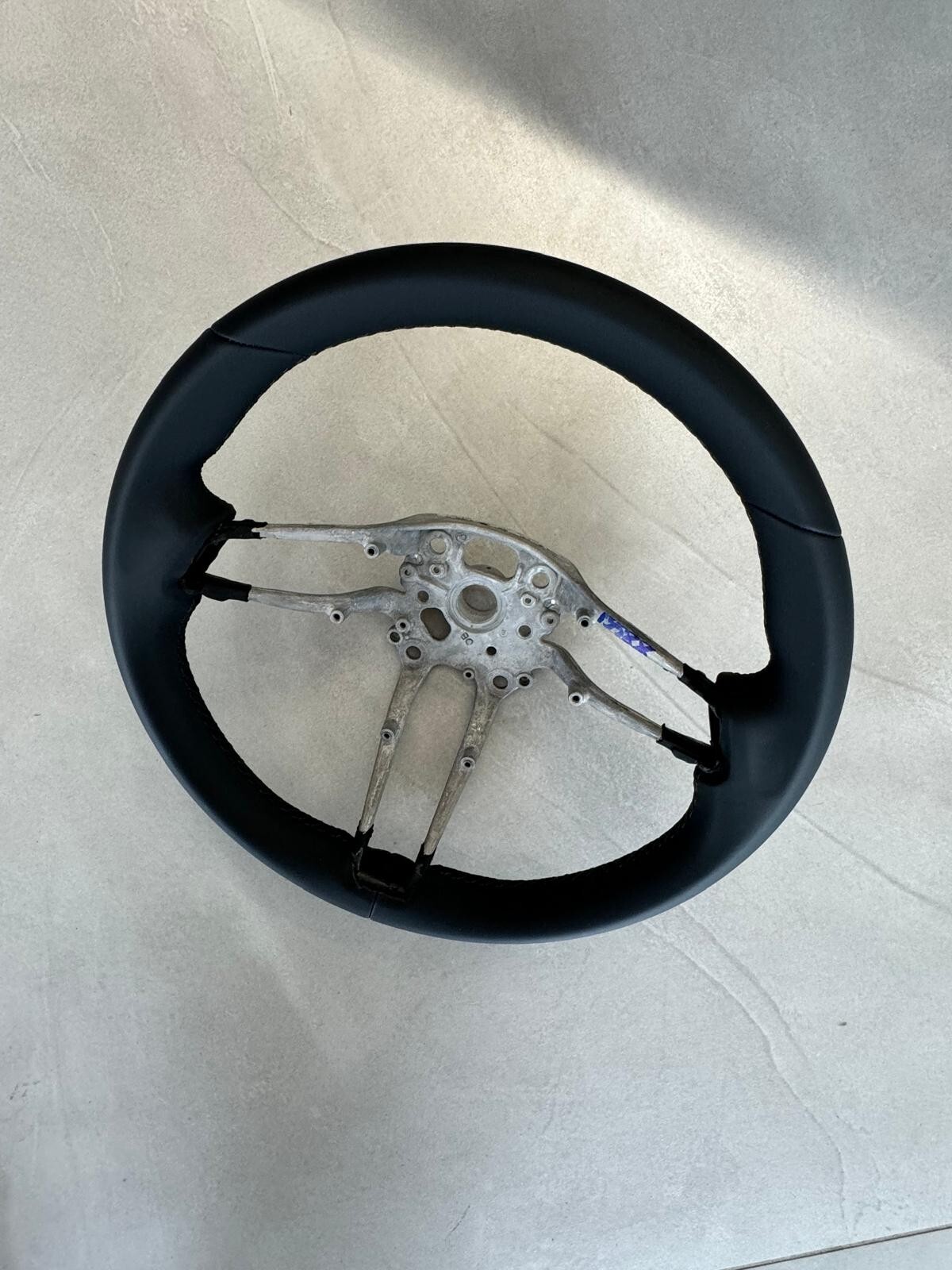 PORSCHE LEERES RAHMEN LENKRAD SPORT SCHWARZ LEDER NEU - Obrázek 7