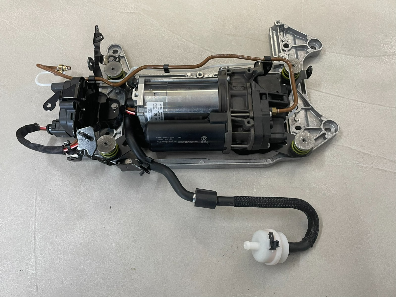 PORSCHE PANAMERA LUFTKOMPRESSOR FÜR FAHRWERK 976616006C PAE616006 NEUORIGINAL ! - Obrázek 11