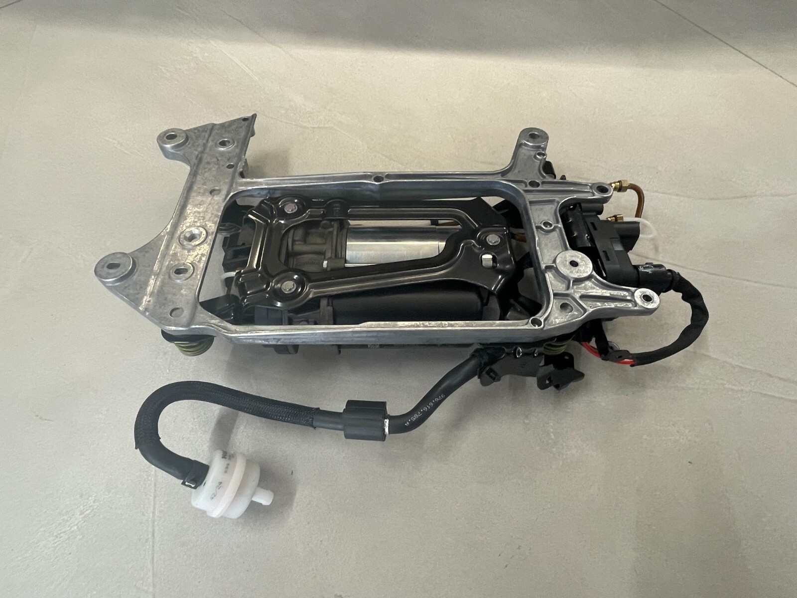 PORSCHE PANAMERA LUFTKOMPRESSOR FÜR FAHRWERK 976616006C PAE616006 NEUORIGINAL ! - Obrázek 14