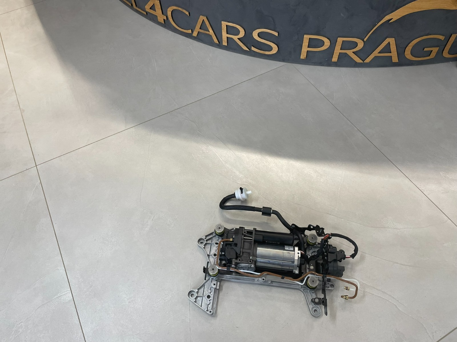 PORSCHE PANAMERA LUFTKOMPRESSOR FÜR FAHRWERK 976616006C PAE616006 NEUORIGINAL ! - Obrázek 3