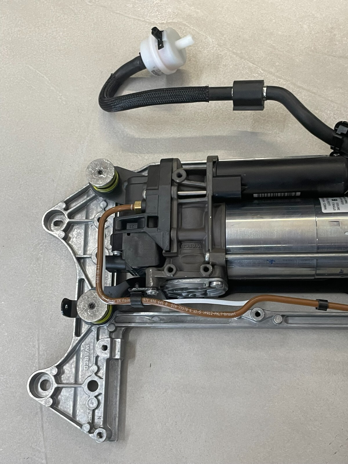 PORSCHE PANAMERA LUFTKOMPRESSOR FÜR FAHRWERK 976616006C PAE616006 NEUORIGINAL ! - Obrázek 7