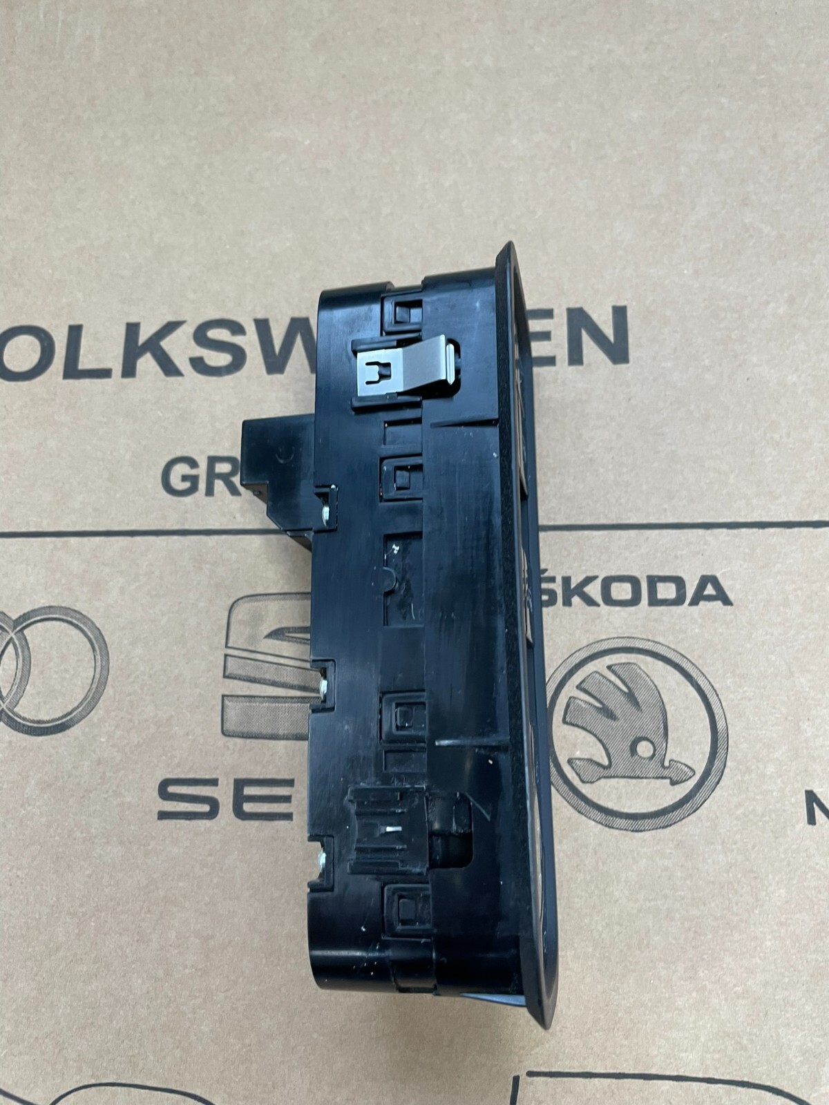 PORSCHE PANAMERA SCHALTER ELEKTRISCHEN FENSTERHEBER VORN L. 971959858E Fast Neu - Obrázek 16