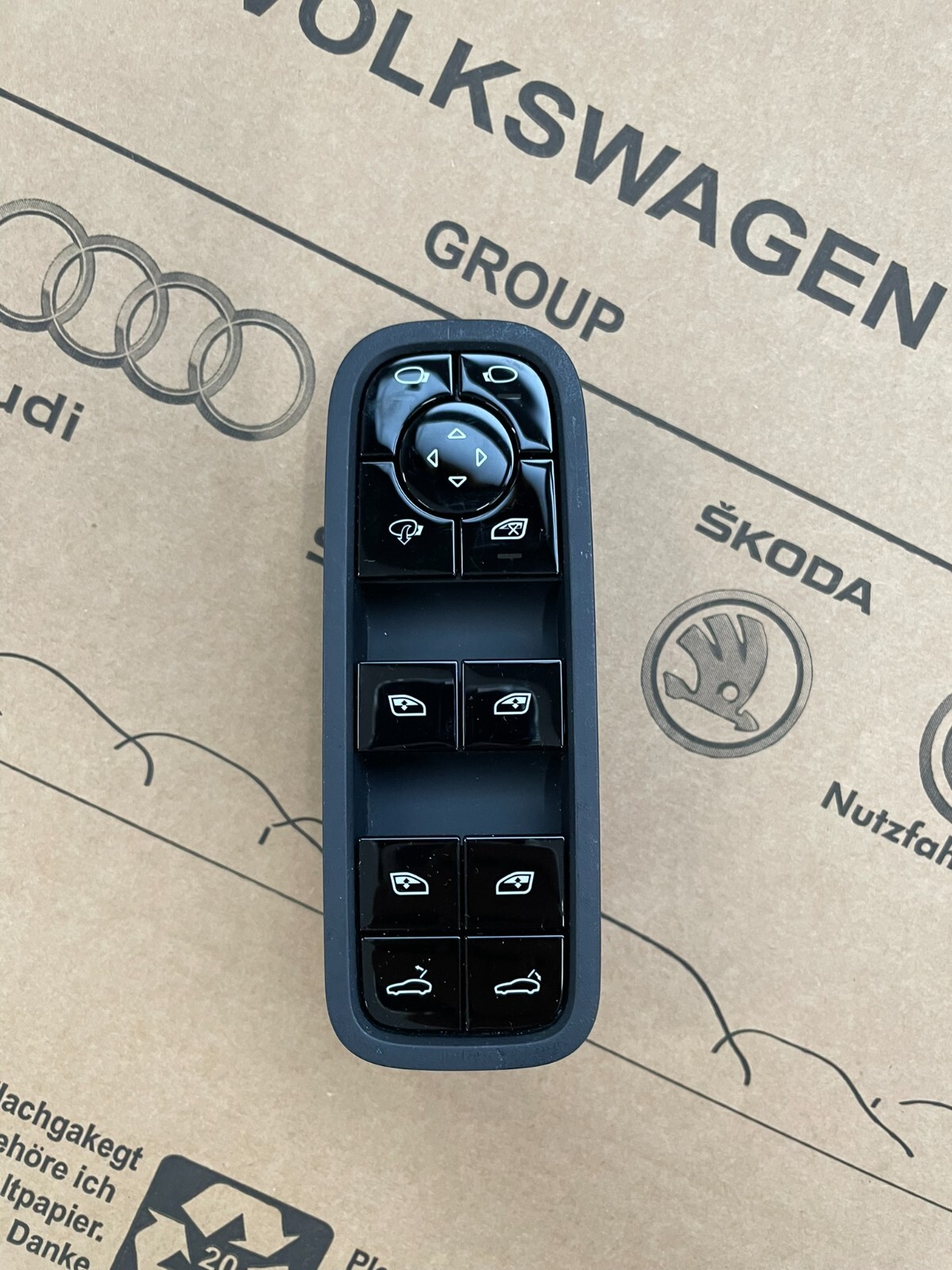 PORSCHE PANAMERA SCHALTER ELEKTRISCHEN FENSTERHEBER VORN L. 971959858E Fast Neu - Obrázek 4