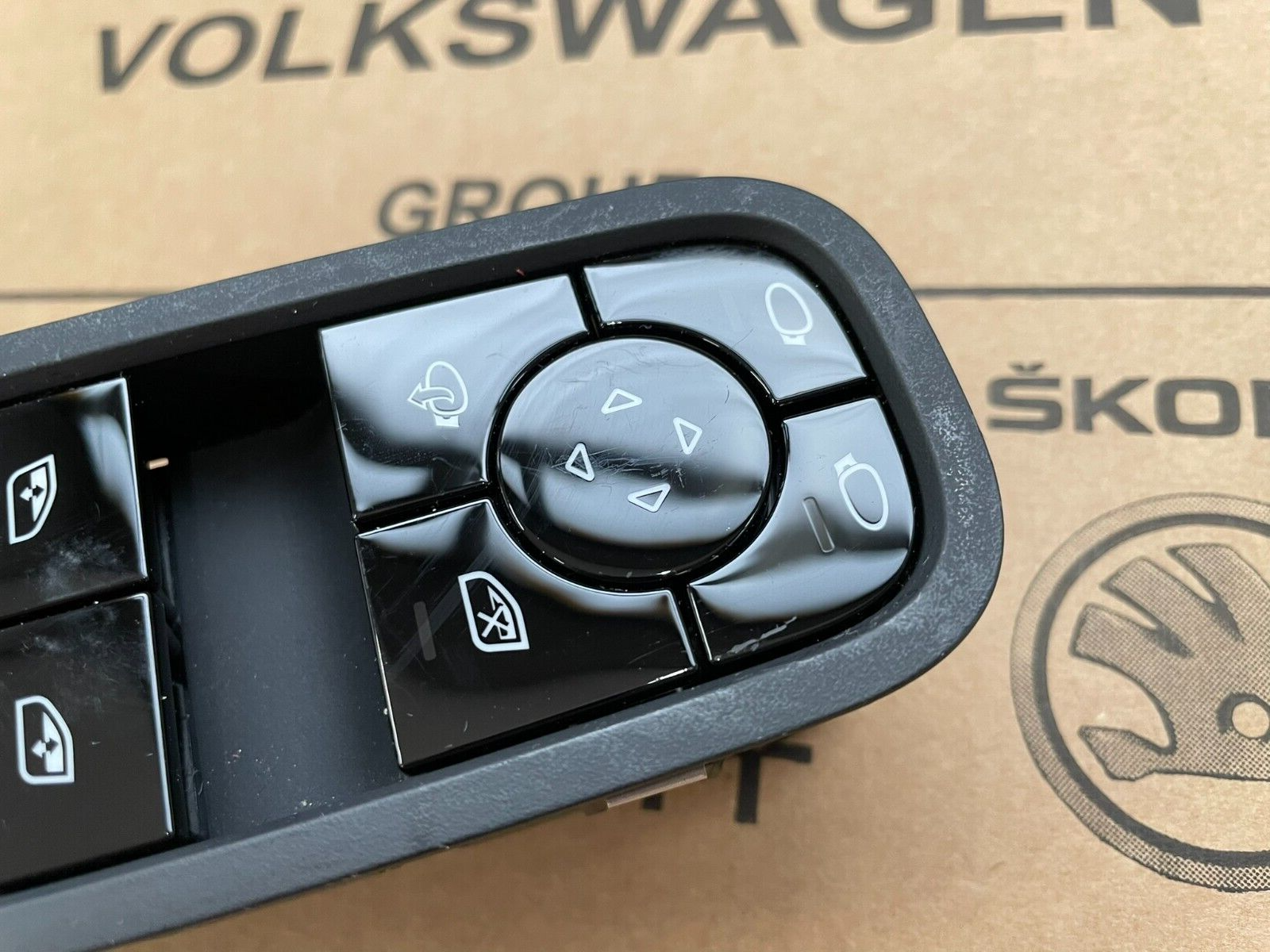 PORSCHE PANAMERA SCHALTER ELEKTRISCHEN FENSTERHEBER VORN L. 971959858E Fast Neu - Obrázek 13