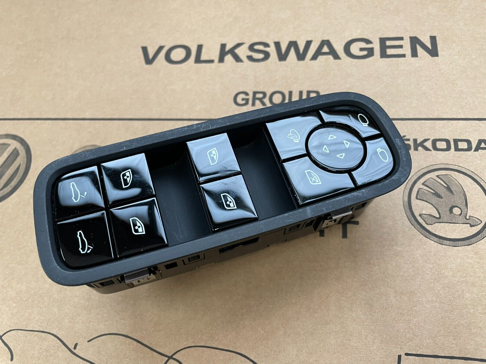 PORSCHE PANAMERA SCHALTER ELEKTRISCHEN FENSTERHEBER VORN L. 971959858E Fast Neu - Obrázek 15