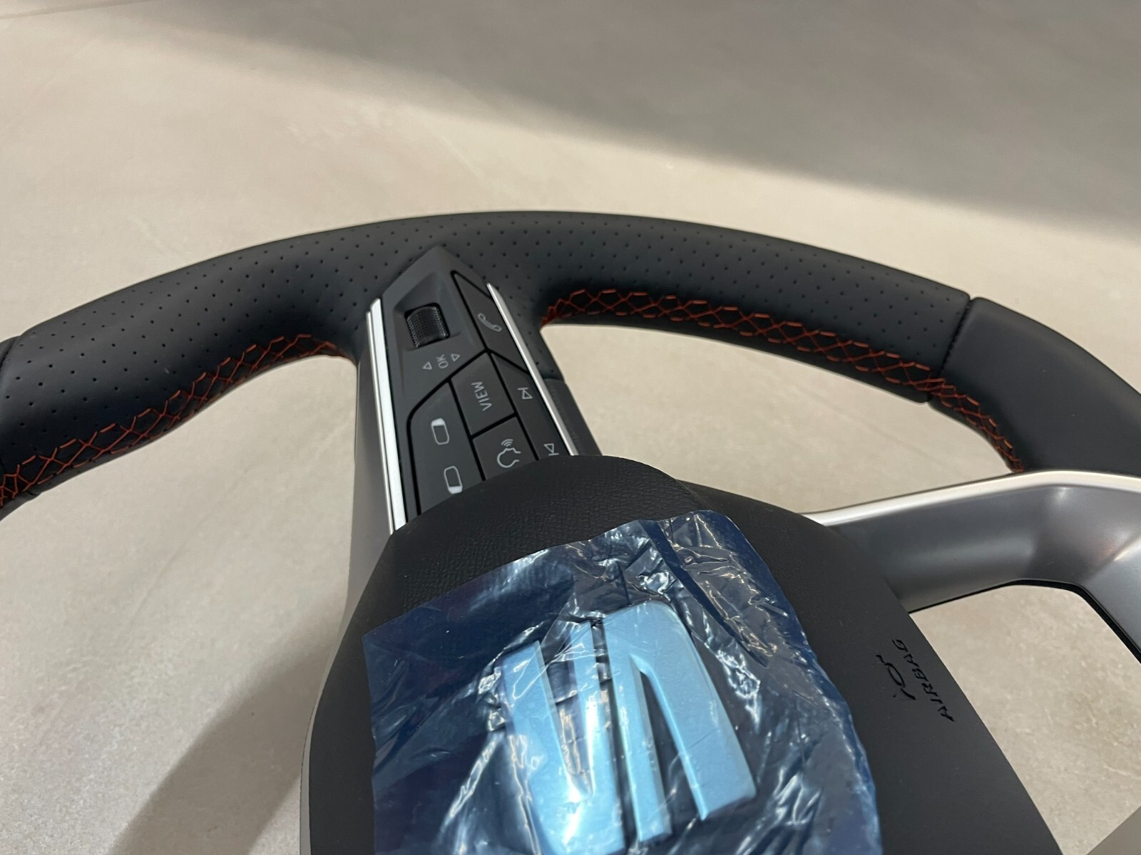 SEAT LEON FR SPORT LEDER LENKRAD GELOCHT MIT AIRBAG KOMPLET ORIG.NEU! - Obrázek 13