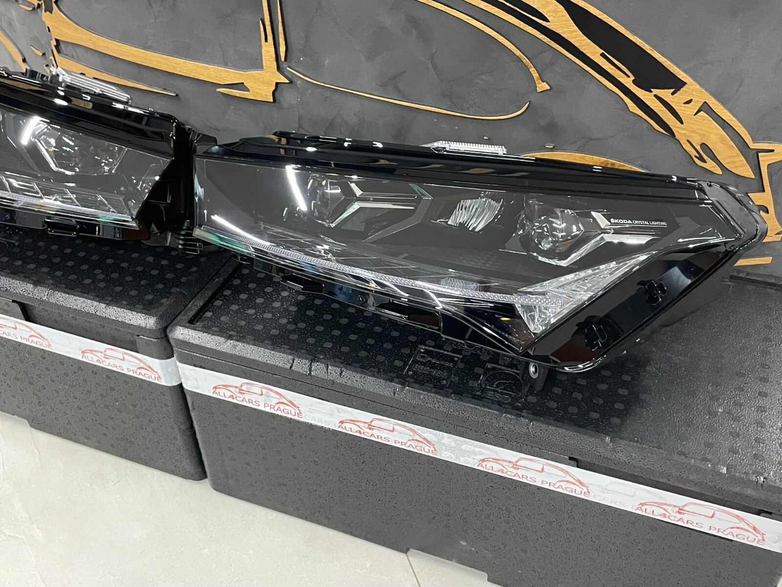 ŠKODA ENYAQ VOLL LED CRYSTAL HEADLIGHTS FRONT 5LB941015A - 5LB941016A ORIG.NEW - Obrázek 11