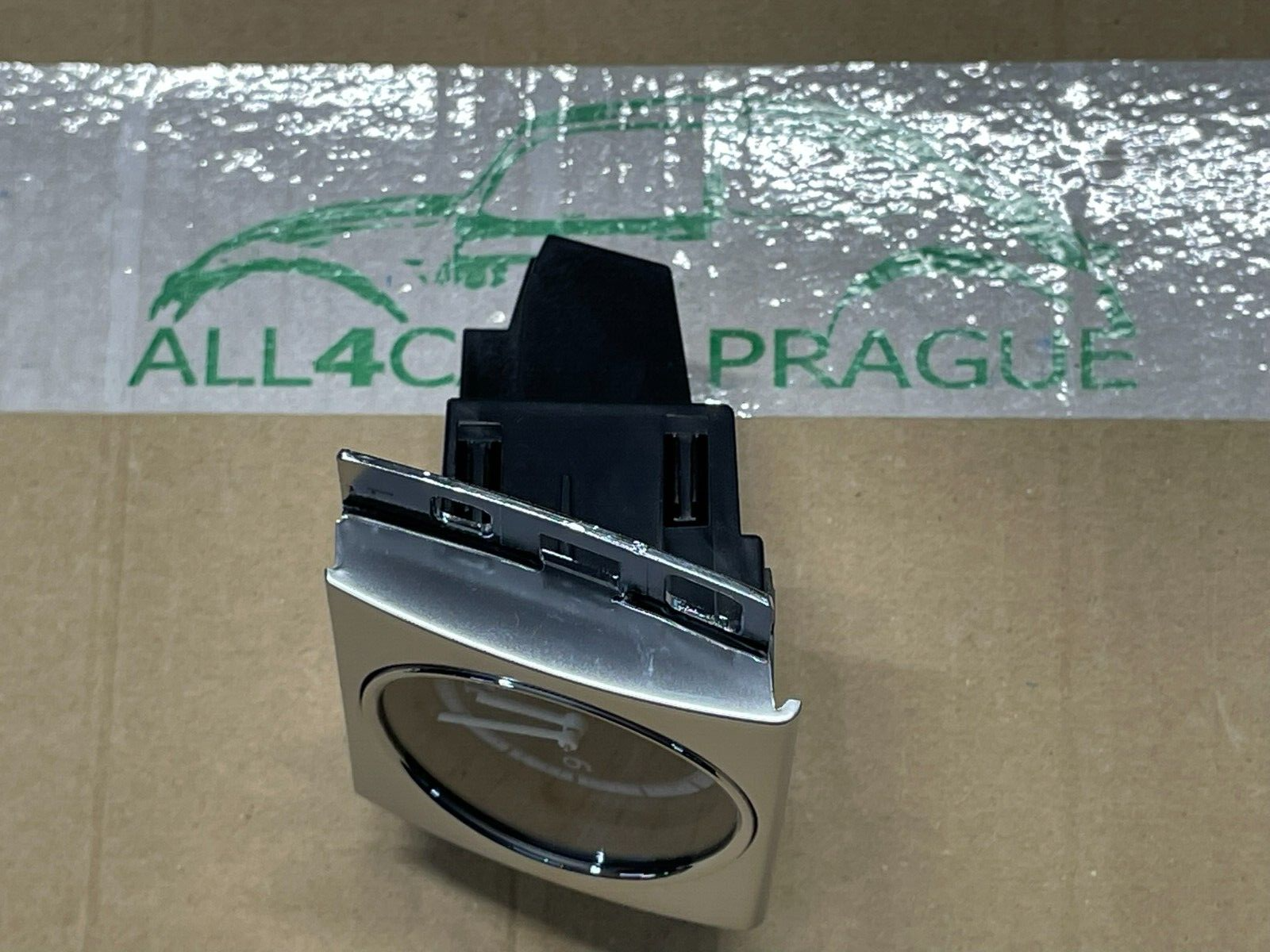 VOLKSWAGEN PASSAT CC ARMATURENBRETT UHR DISPLAY ORIGINAL 3C8919204A FAST NEU .. - Obrázek 9