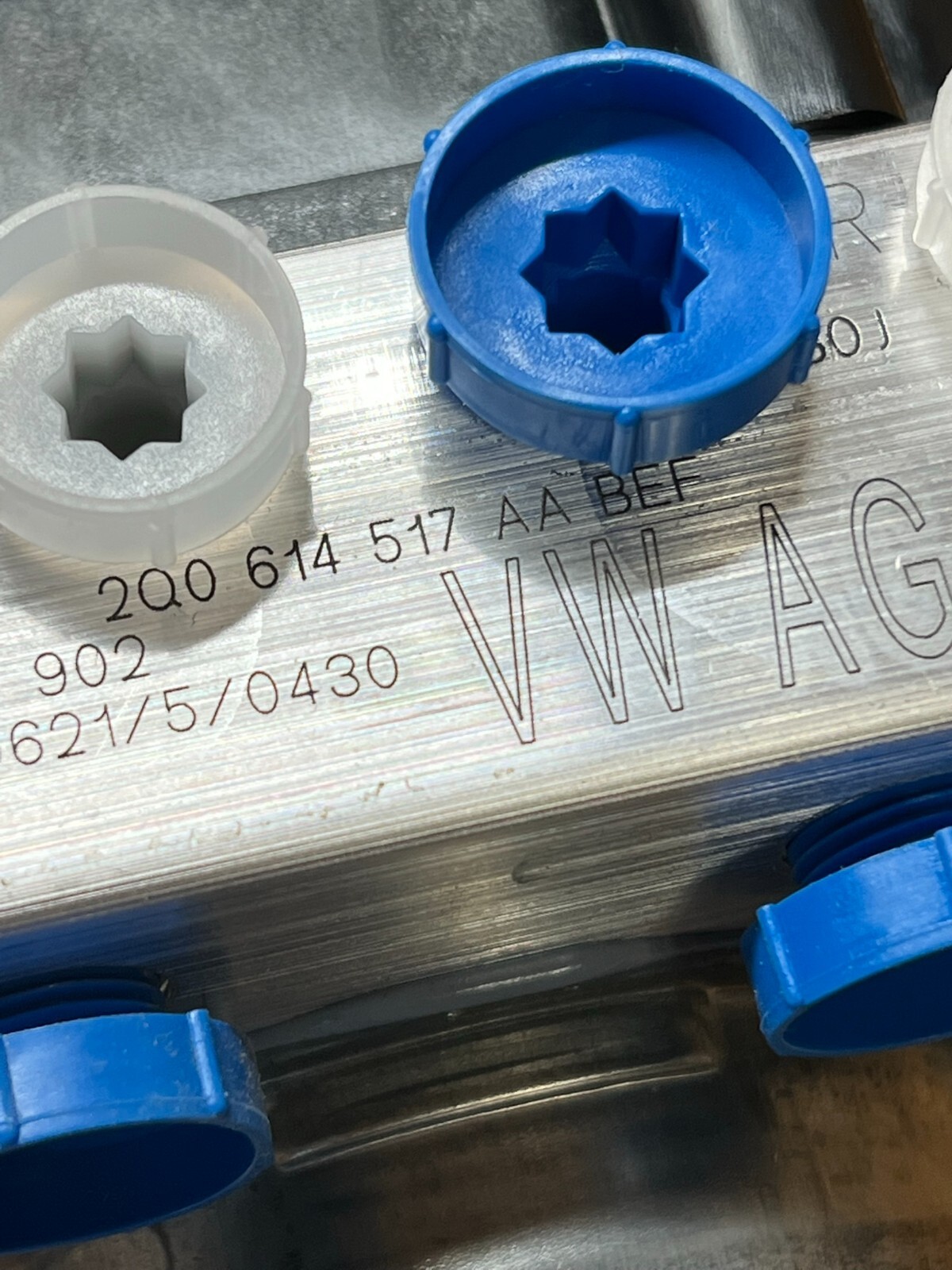 VW, AUDI,SKODA,SEAT ABS STEUERGERÄT 2Q0614517AA, 2Q0614517AG, 2Q0614517N - Obrázek 7