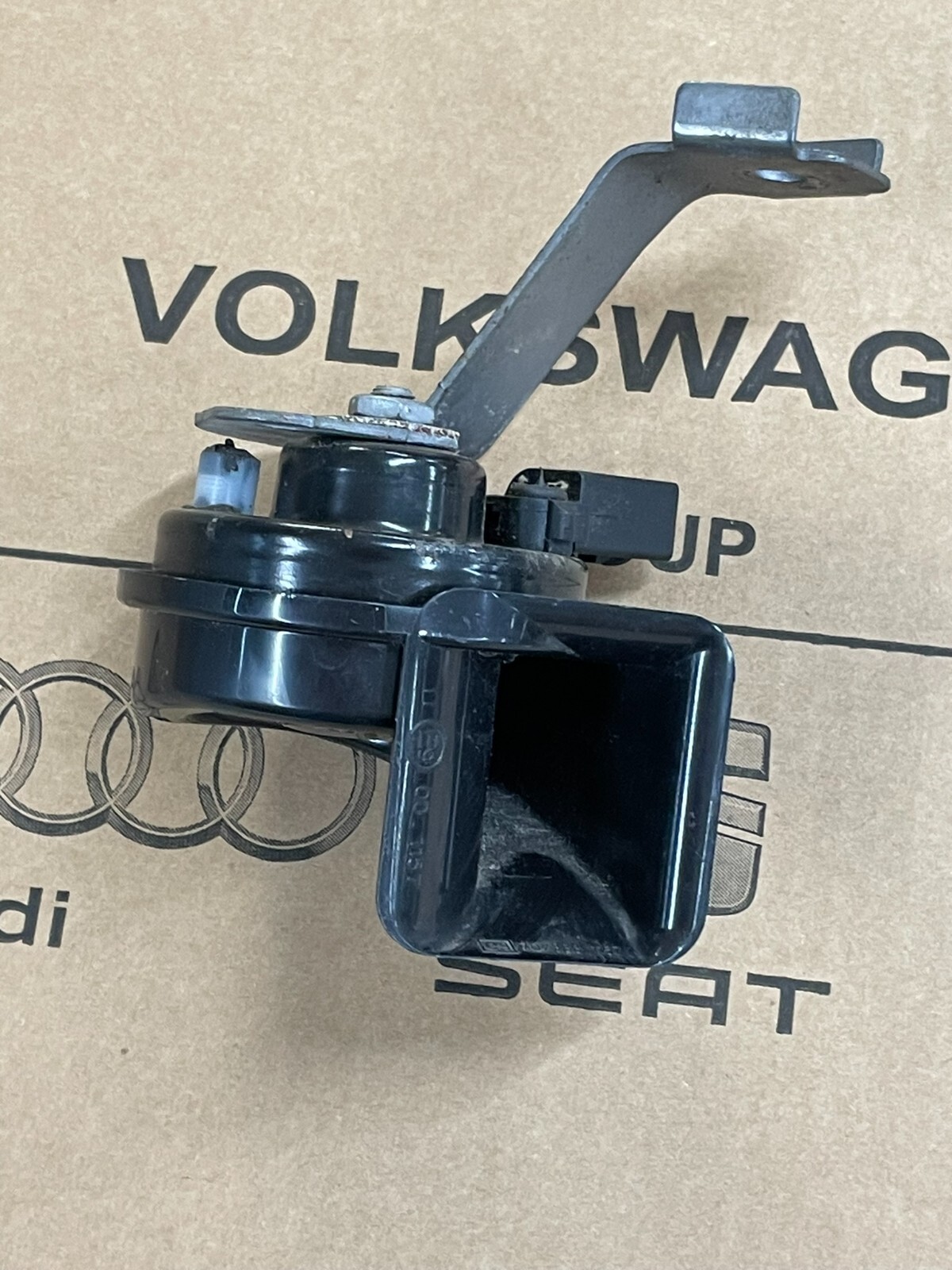 VW FANFARE SIGNALHORN 1K0951223A 5C0951223C Fast Neu demont v Test Wagen Orig.! - Obrázek 6