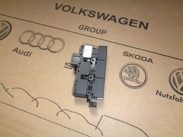 VW GOLF BEDIENEINHEIT DRUCKTASTEN 5G1927137N Fast Neu Teil dem vom Test Wagen.. - Obrázek 8