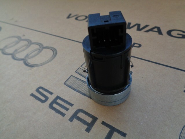 VW GOLF EOS SCIROCCO START STOP SCHALTER 5K0959839 5K0959839A 5K0959839B ORIG VW - Obrázek 14