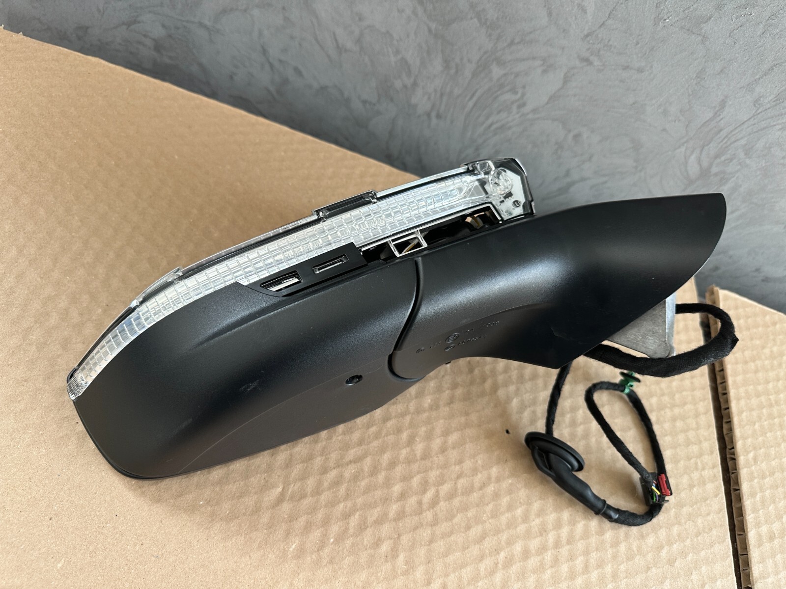 VW ID.4 ID.5 AUßENSPIEGEL RECHTS ELEKTRISCH UMFELDBELEUCHTUNG 11B857502AJ NEU! - Obrázek 14