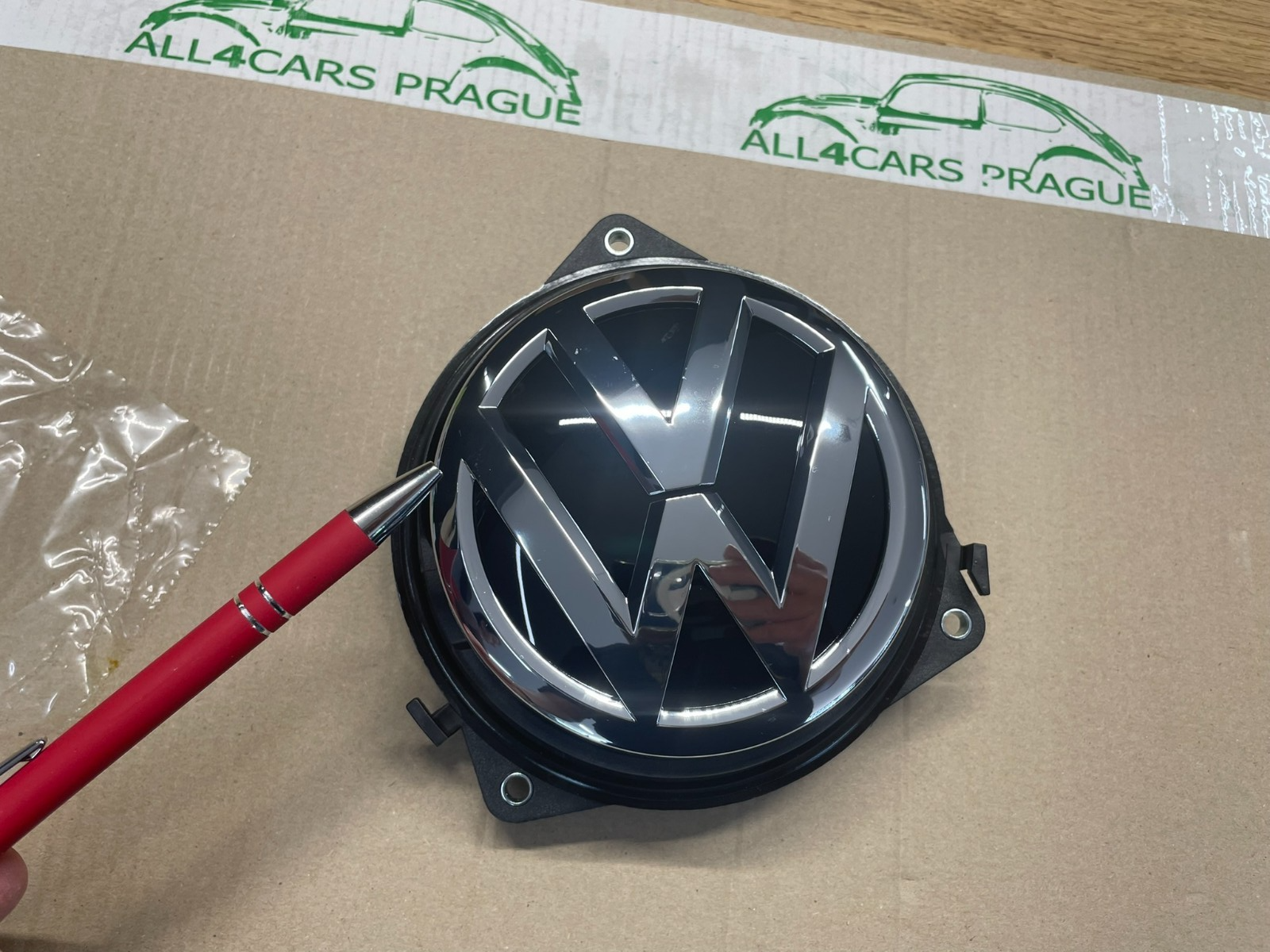 VW PASSAT ARTEON GOLF SPORTSVAN HECKKLAPPENÖFFNER LOGO 510827469 NEU VW ORIGINAL - Obrázek 15