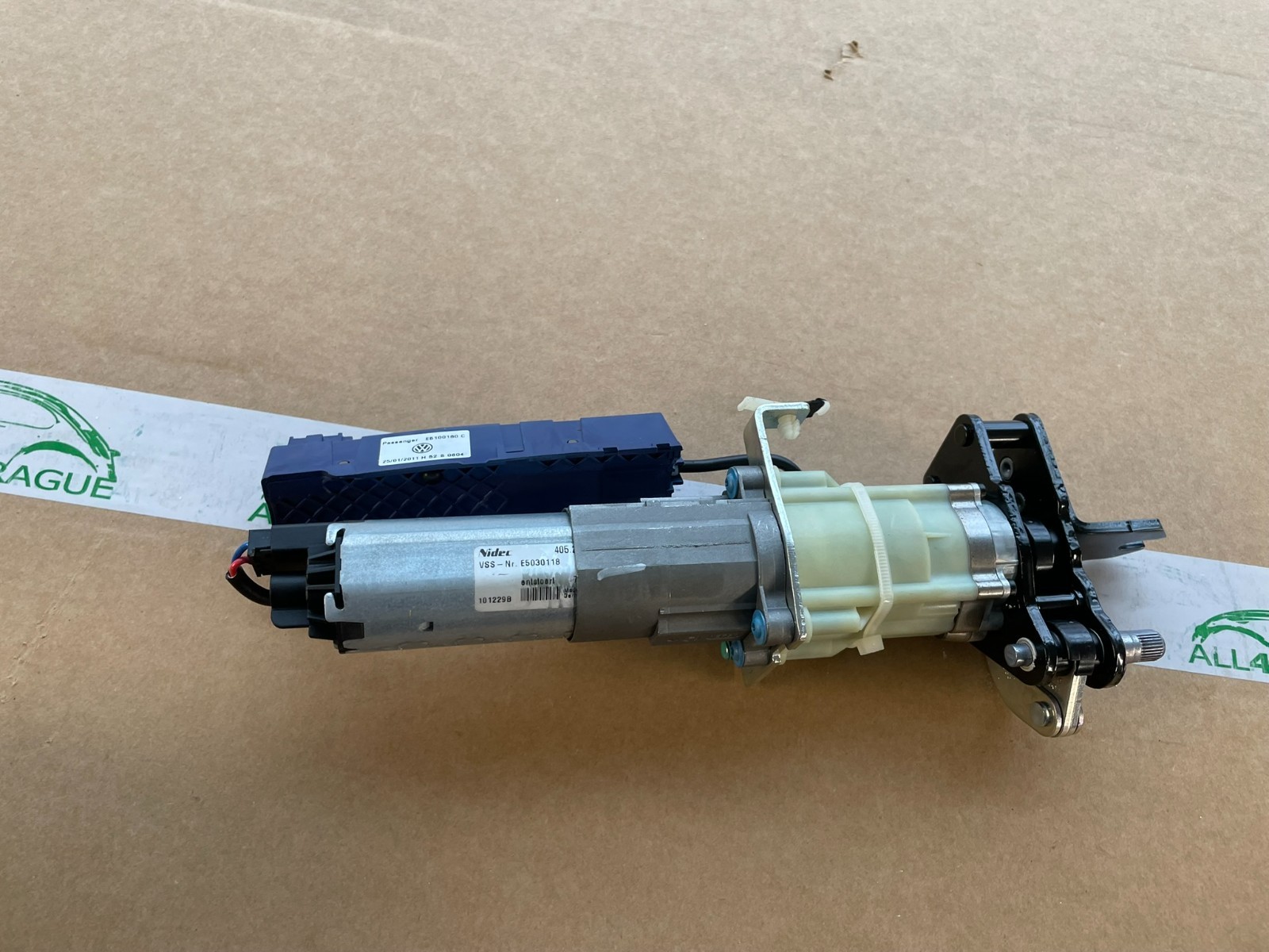 VW PASSAT KOMBI EL HECKKLAPPE ANTRIEBSMOTOR 3C9827383J = 3C9827383K = 3C9827383A - Obrázek 20