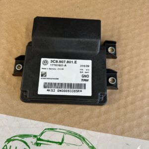 VW PASSAT STEUERGERÄT ELEKTROMECHANISCHE BREMSE 3C8907801E Fast Neu dem Test Car