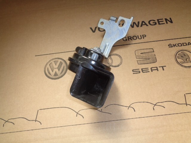 VW SEAT AUDI SIGNALTON HUPE FANFARE HORN 5Q0951223D Fast Neu Teil d v Test Wagen - Obrázek 12