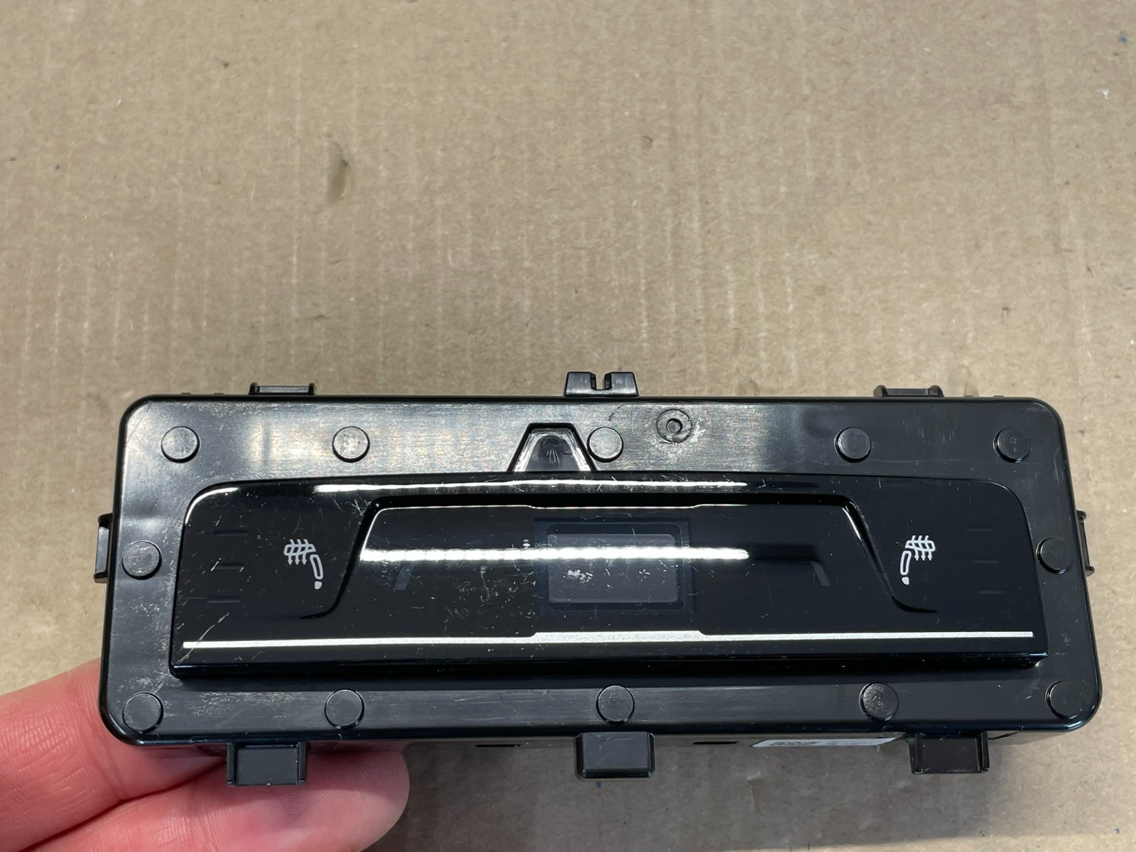 VW ŠKODA KLIMABEDIENTEIL KLIMEBETÄTIGUNG HINTEN 5QS907049A TEST WAGEN DEMONT - Obrázek 10