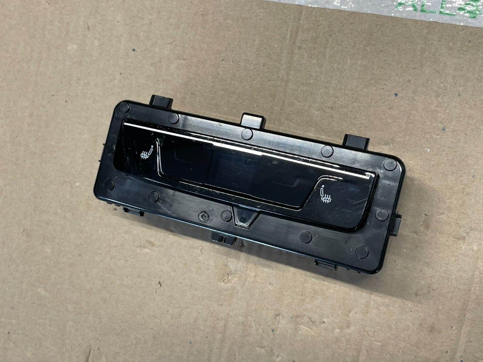 VW ŠKODA KLIMABEDIENTEIL KLIMEBETÄTIGUNG HINTEN 5QS907049A TEST WAGEN DEMONT - Obrázek 13