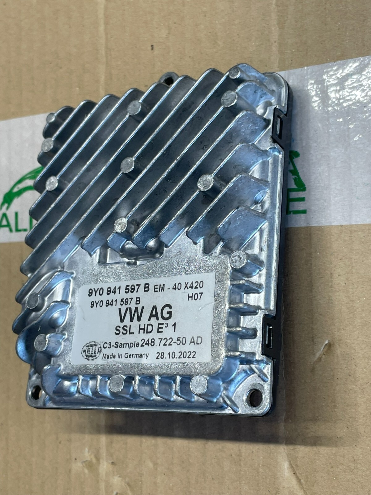 VW TIGUAN 2024 SCHEINWERFER STEUERGERÄT 9Y0941597B DEMONT VOM TEST WAGEN ORIG VW - Obrázek 12