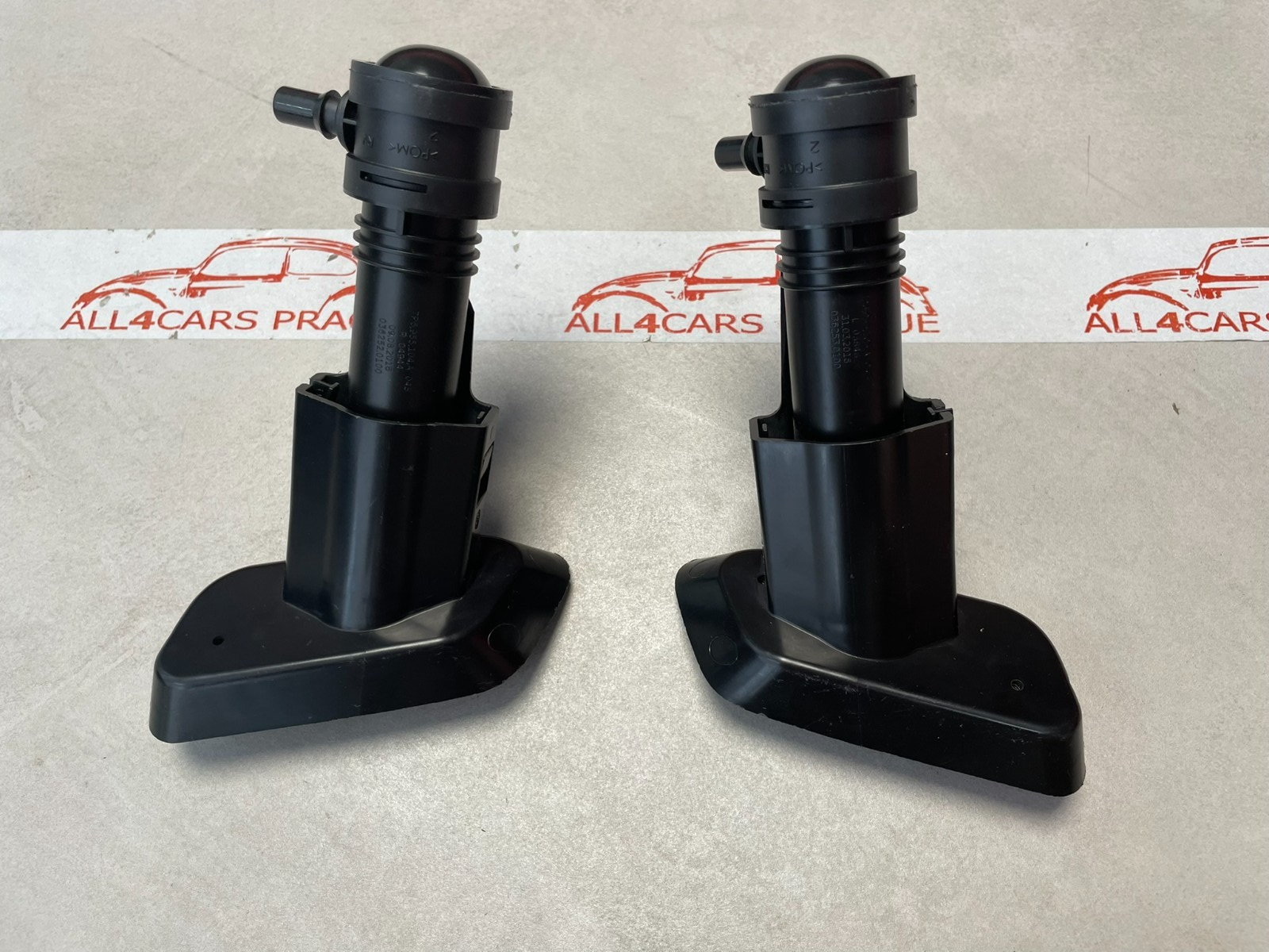 VW TOUAREG 7P HEADLIGHT WASHERS L+R 7P6955103A 7P6955104A 7P6807941 7P6807942 - Obrázek 13