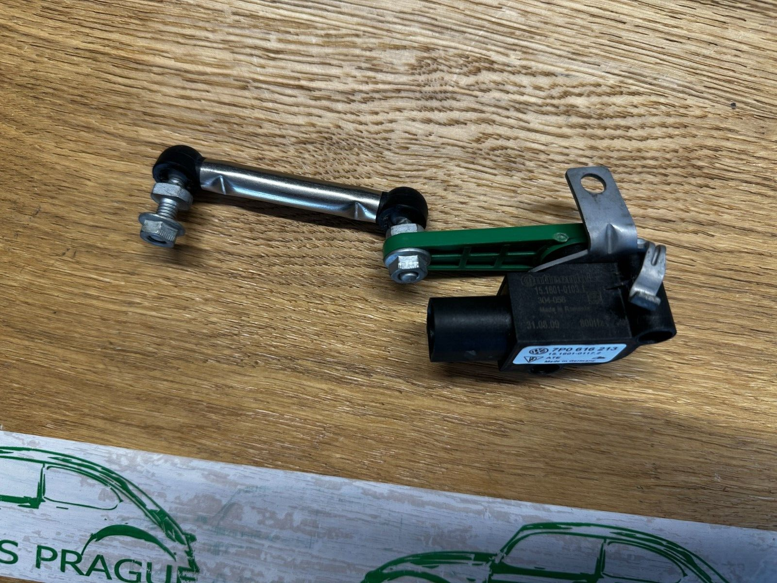 VW TOUAREG NIVEAUSENSOR VORNE LINKS 7P0616213 Fast Neu dem v Test Wagen ORIG. VW - Obrázek 5