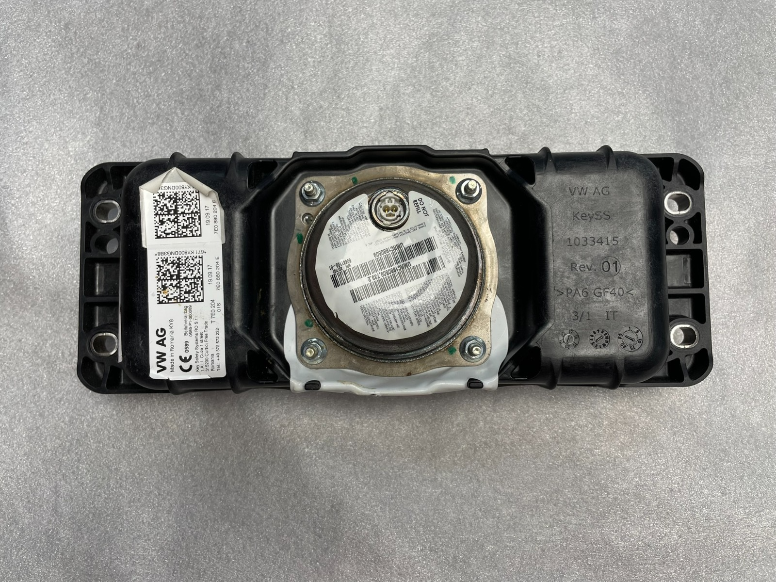 VW TRANSPORTER CADDY ARMATURENBRETT SCHUTZ 7E0880204E = 7E0880204F = 7E0880204G - Obrázek 15