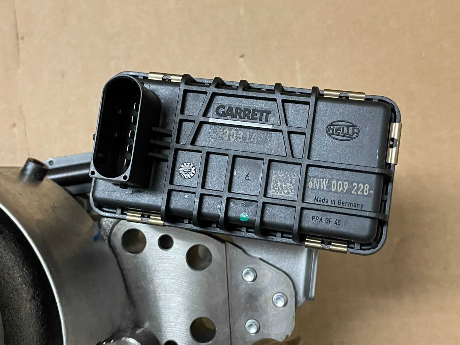 07Z145874G VW PHAETON 5.0 TDI -AJS- V10 TURBOLADER RECHTS 07Z145874G ORIG.NEU VW - Obrázek 16