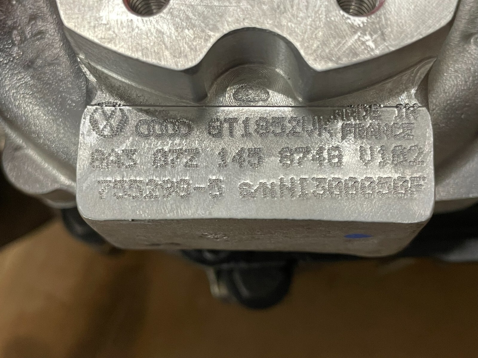 07Z145874G VW PHAETON 5.0 TDI -AJS- V10 TURBOLADER RECHTS 07Z145874G ORIG.NEU VW - Obrázek 6