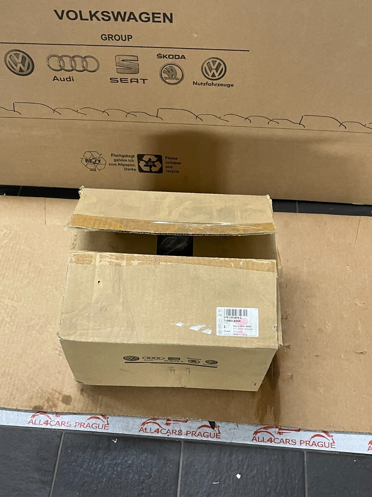 07Z145874G VW PHAETON 5.0 TDI -AJS- V10 TURBOLADER RECHTS 07Z145874G ORIG.NEU VW - Obrázek 8