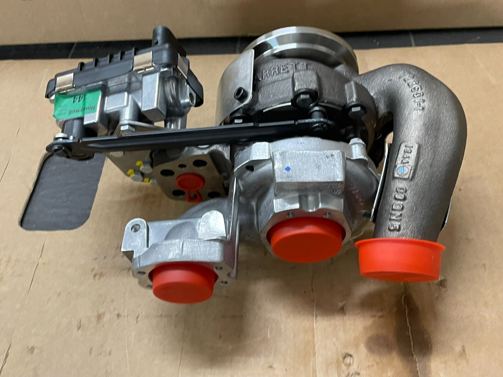 07Z145874G VW PHAETON 5.0 TDI -AJS- V10 TURBOLADER RECHTS 07Z145874G ORIG.NEU VW - Obrázek 10