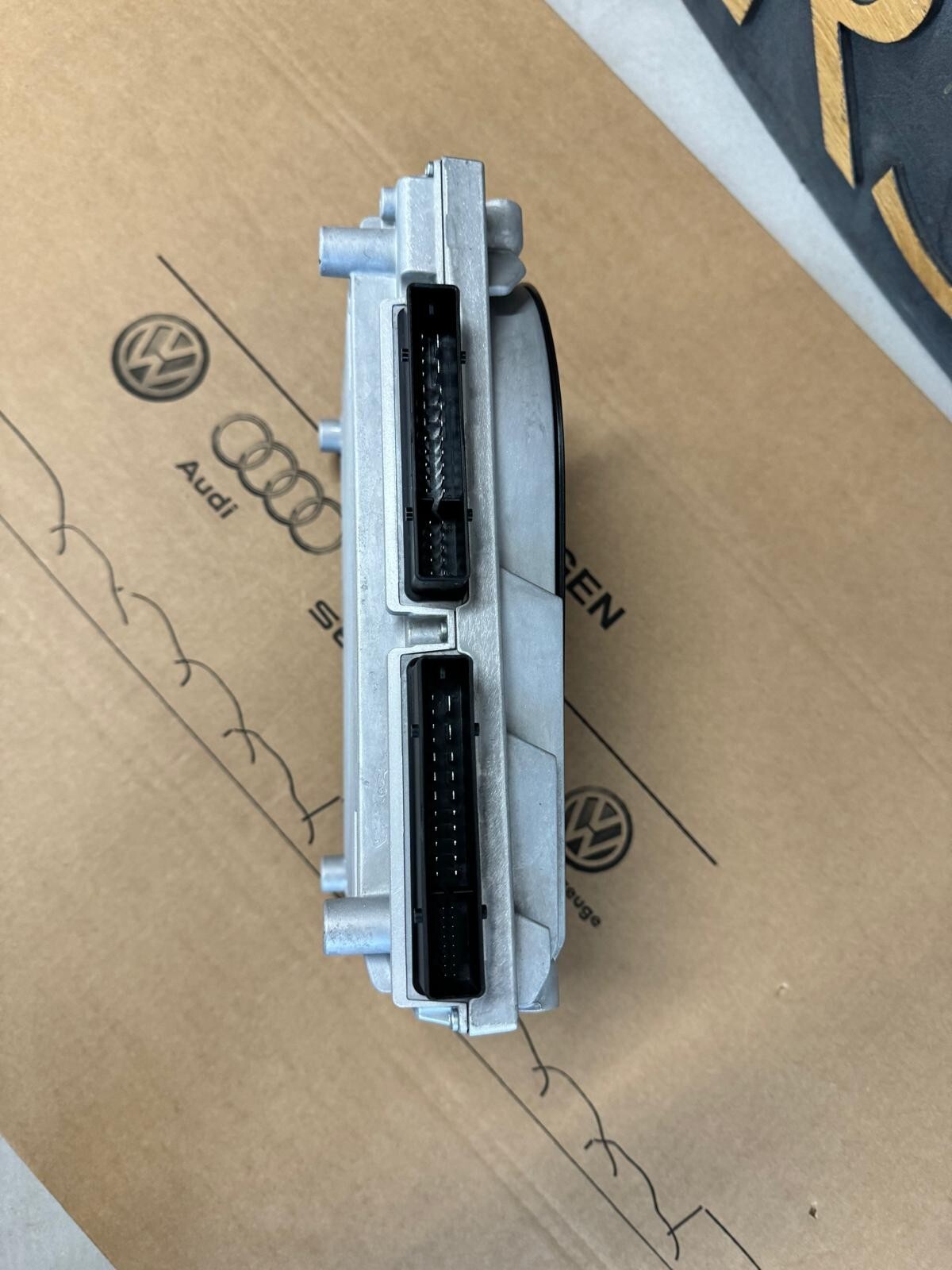 4M2035466B AUDI - BENTLEY AUDIO VERSTÄRKER SOUND AMPLIFIER 4M2035466B ORIG.NEU! - Obrázek 10