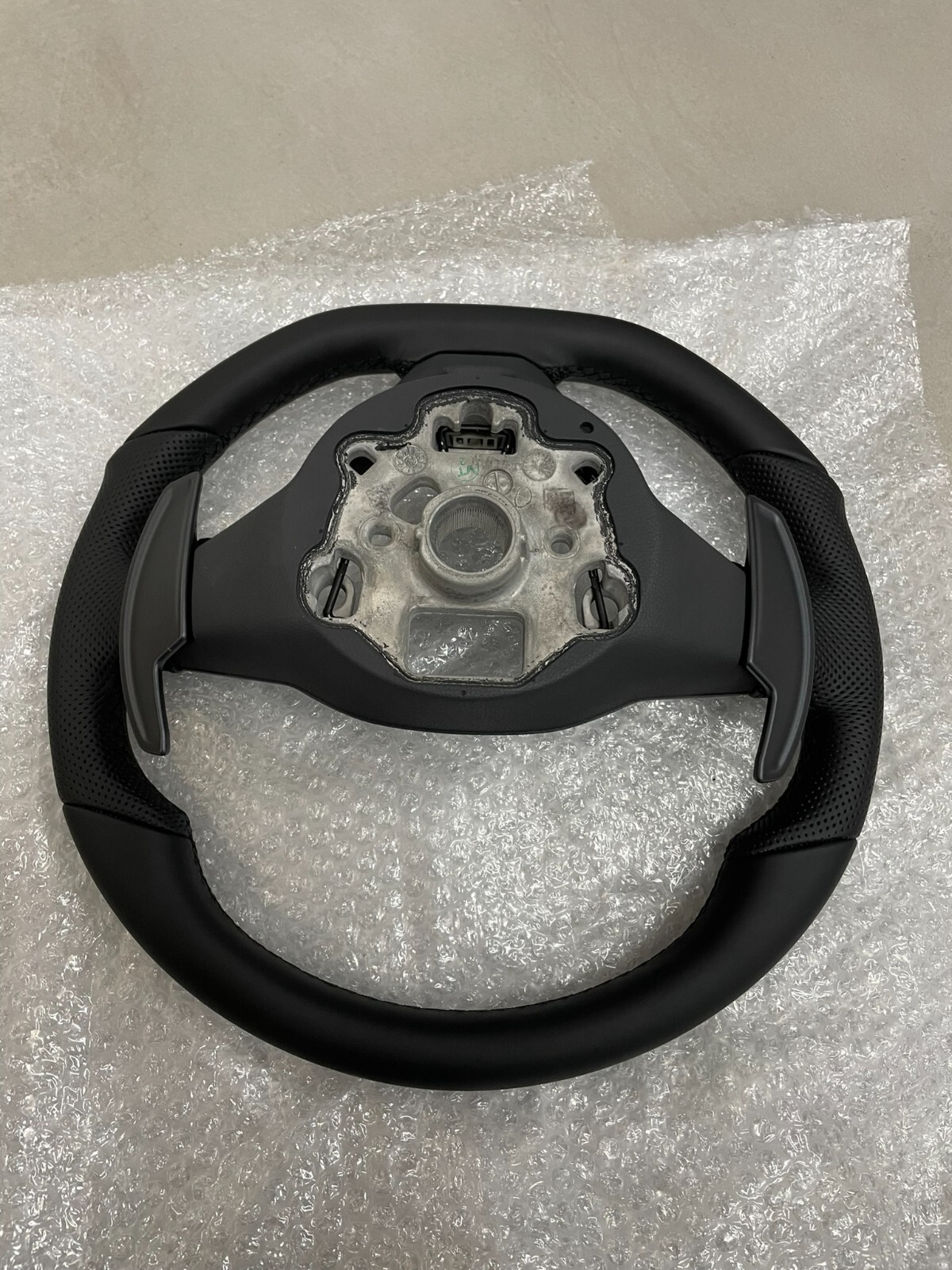 5H0419089GC VW LENKRAD SPORT R LOGO ABGEFLACHT GELOCHT VW ARTEON TIGUAN GOLF ... - Obrázek 13