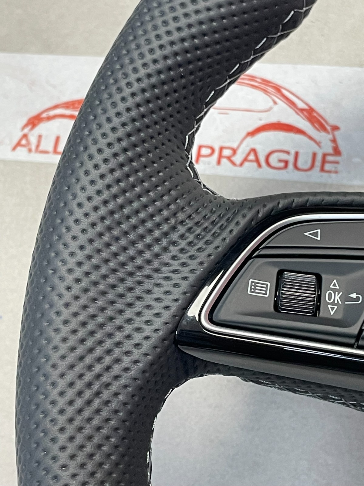 AUDI A3 S3 8Y LENKRAD SPORT ABGEFLACHT GELOCHT SCHALTWIPPEN 8Y0419091Q ORIG NEU - Obrázek 16