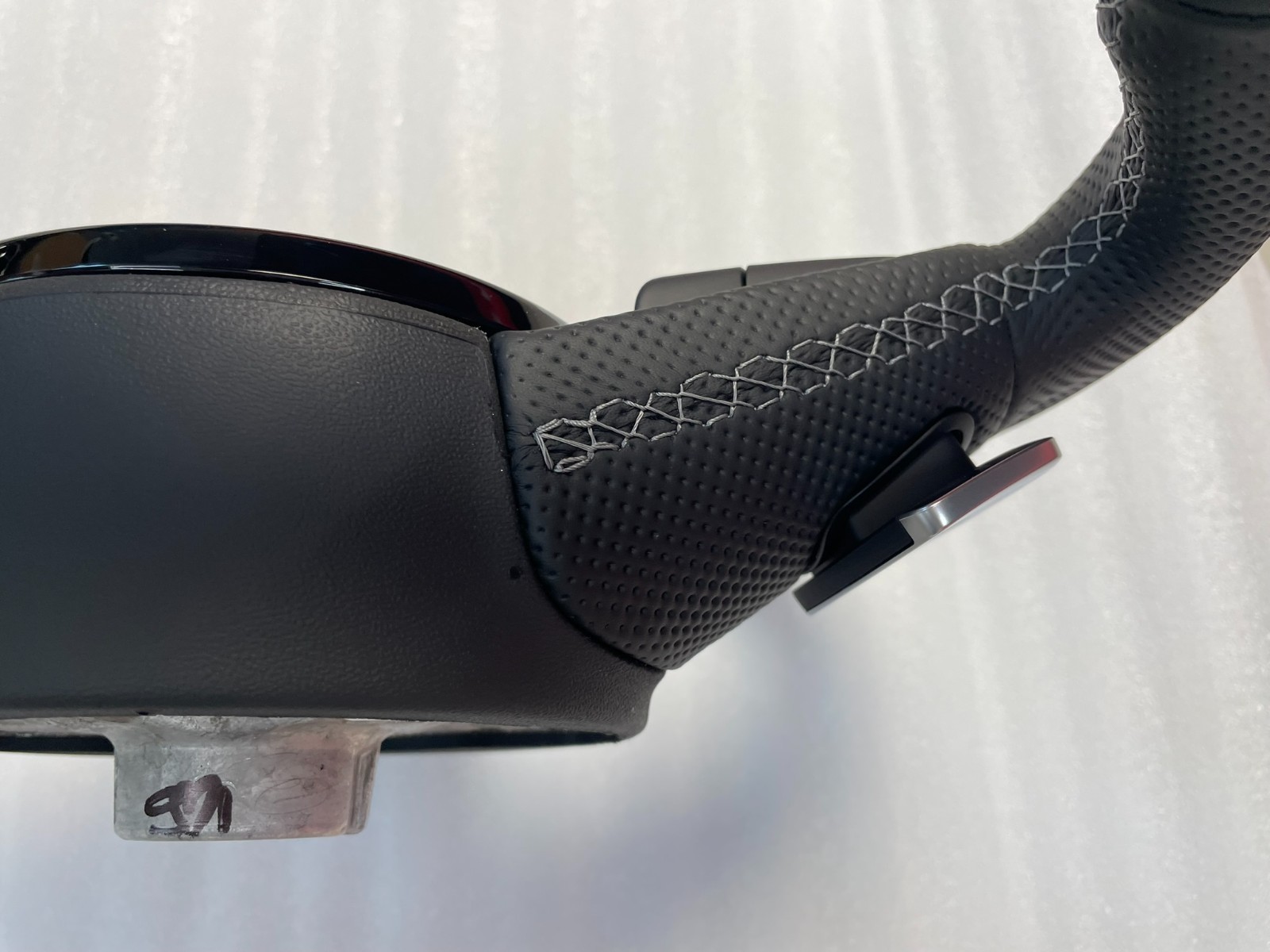 AUDI A3 S3 8Y LENKRAD SPORT ABGEFLACHT GELOCHT SCHALTWIPPEN 8Y0419091Q ORIG NEU - Obrázek 20