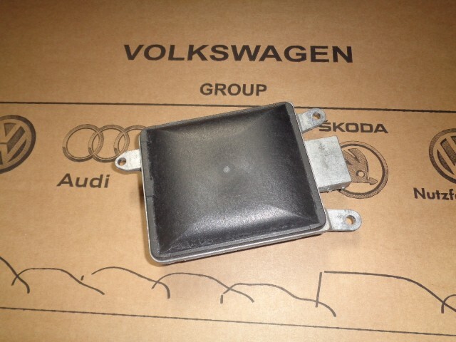 AUDI A4 A5 STEUERGERÄT SPURWECHSELASSISTENT RECHTS 8K0907566H Fast Neu Test Car - Obrázek 7