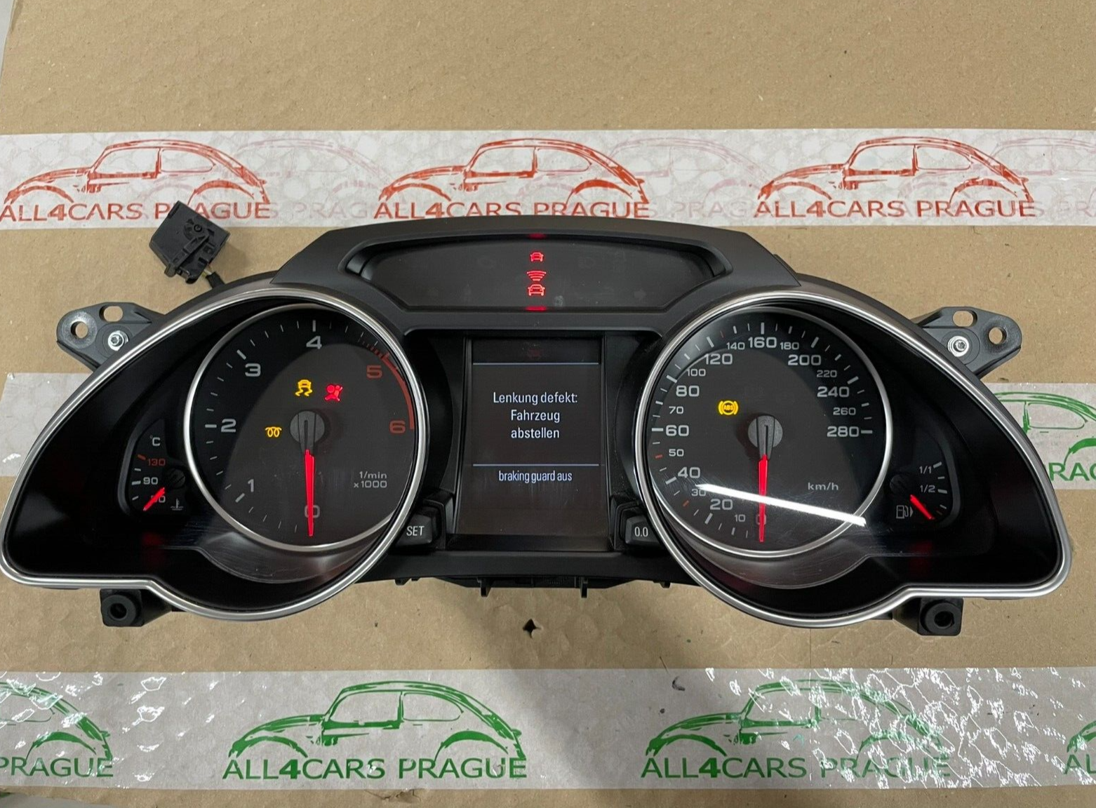 AUDI A5 TDI TACHO KOMBIINSTRUMENT INSTRUMENT 8T0920930K DEMONT VOM TEST WAGEN