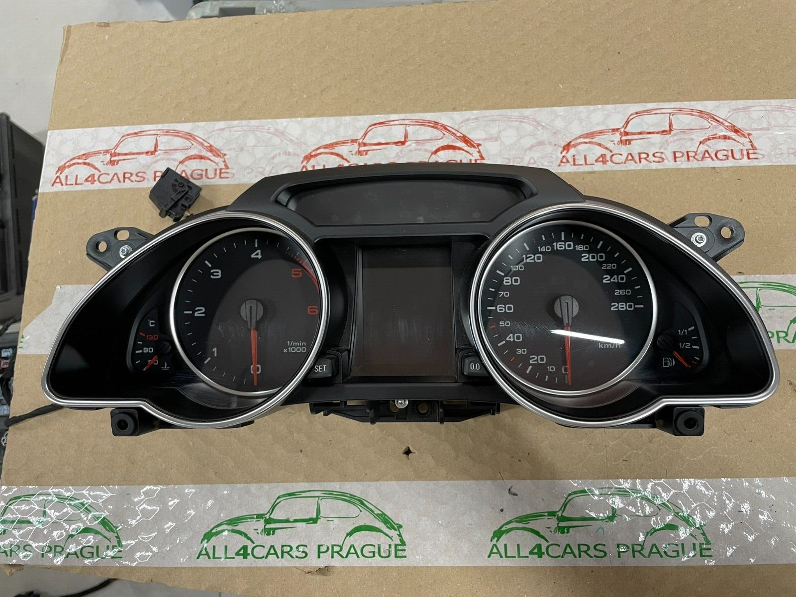 AUDI A5 TDI TACHO KOMBIINSTRUMENT INSTRUMENT 8T0920930K DEMONT VOM TEST WAGEN - Obrázek 14